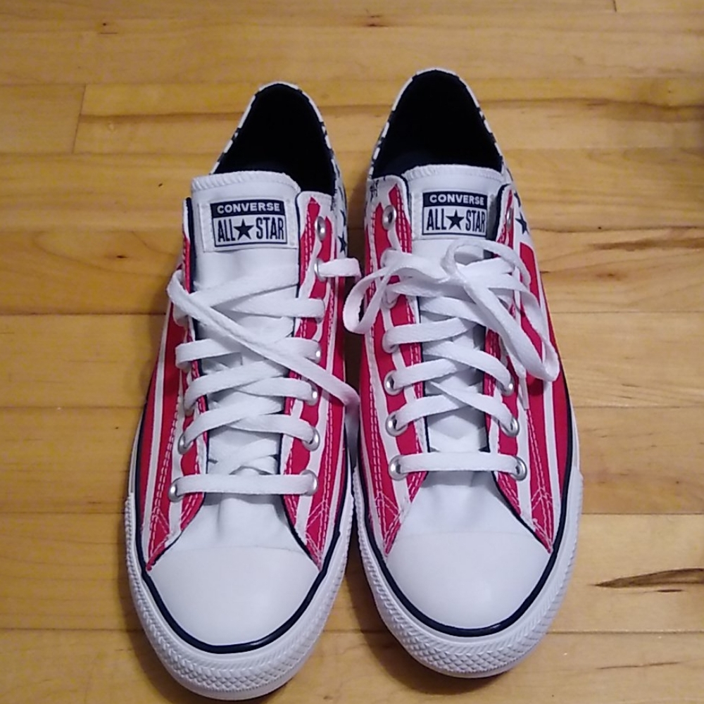 Converse Flag low tops, New without tag Size 44